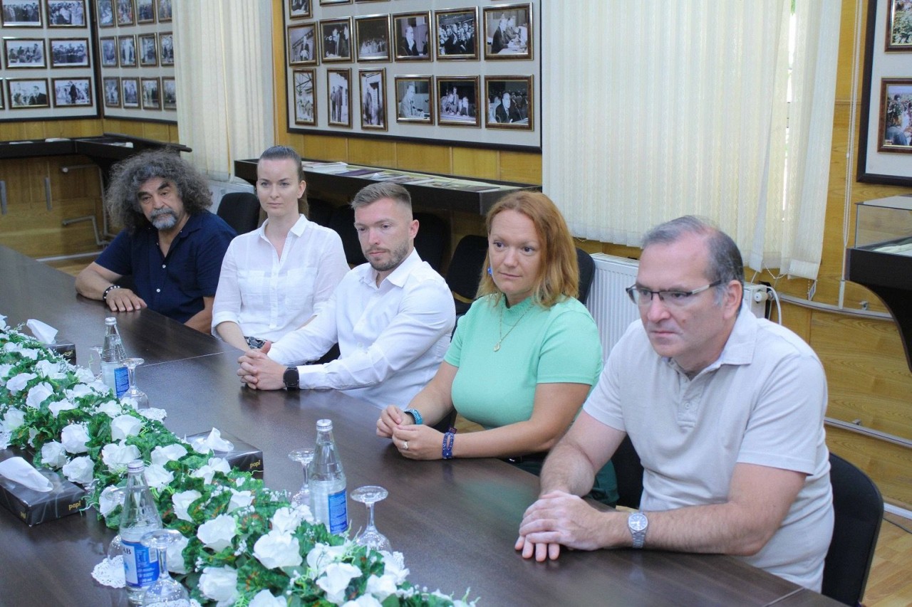 ADAU-nun rektoru MATE Universitetinin nümayəndələri ilə görüşdü - FOTOLAR